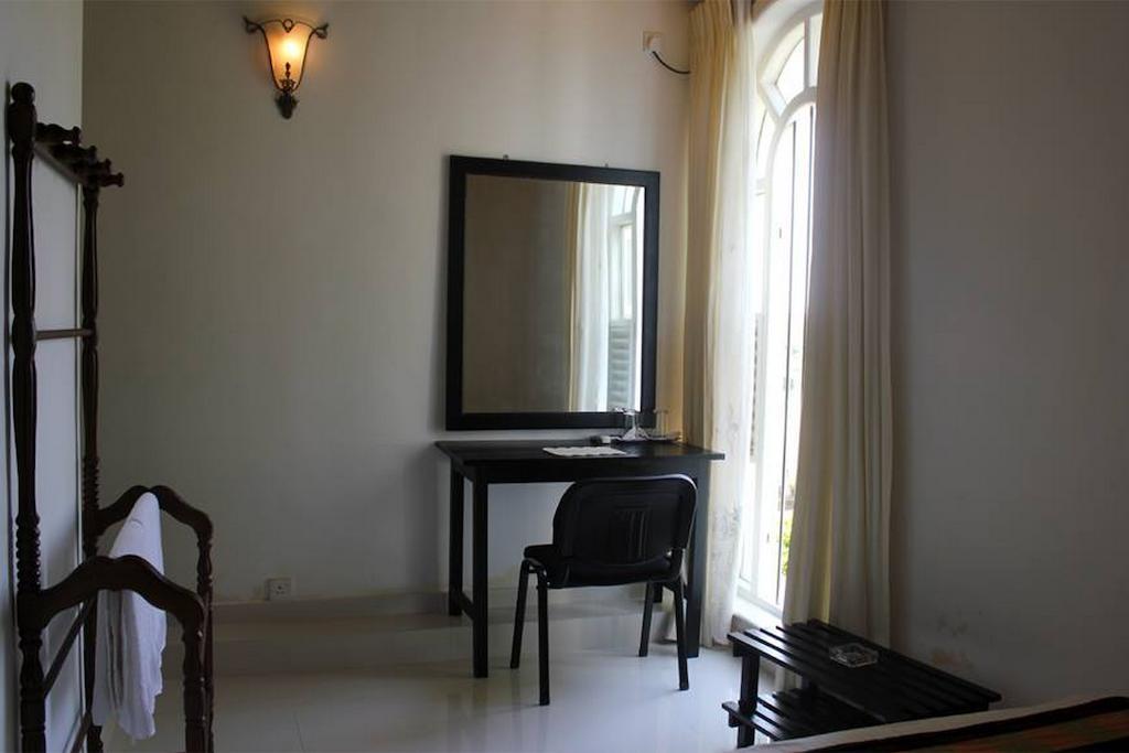 Fort De 19 Villa - Galle Fort Szoba fotó